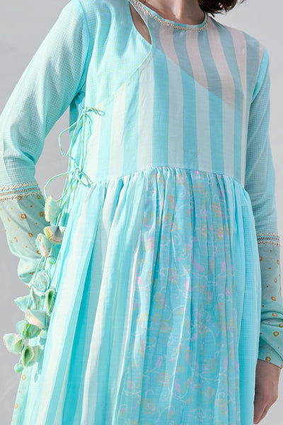 Cyan Angrakha