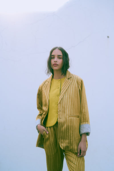 Cara (Ochre)