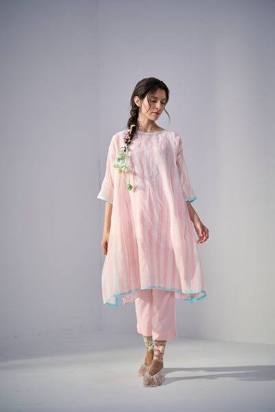 Vienna Kurta