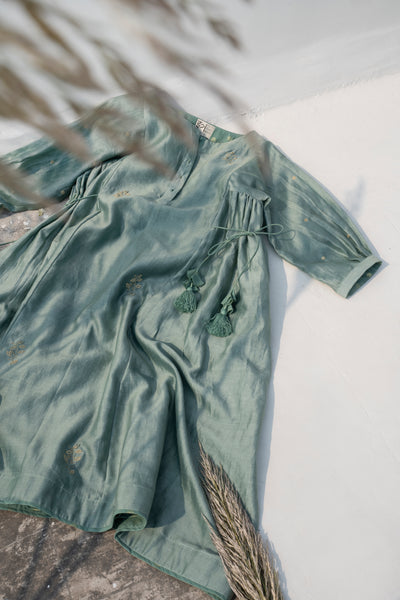 Sage old soul tunic