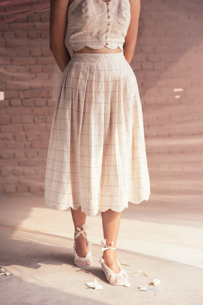 Ripple scallop skirt