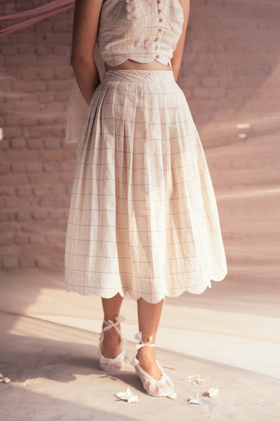 Ripple scallop skirt