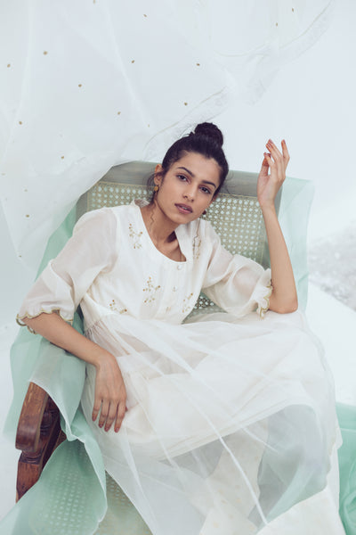 White zari polka dupatta